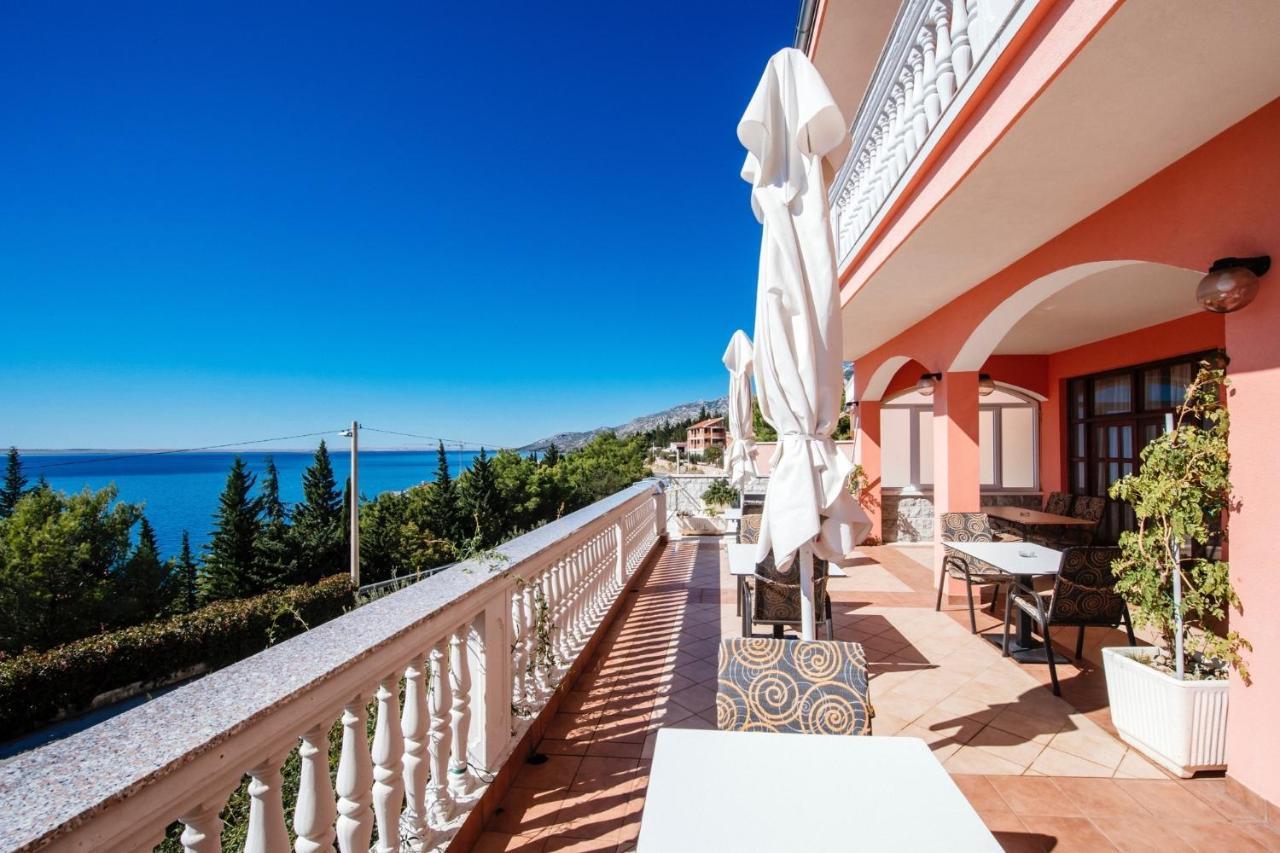 Apartments By The Sea Starigrad, Paklenica - 16421 외부 사진
