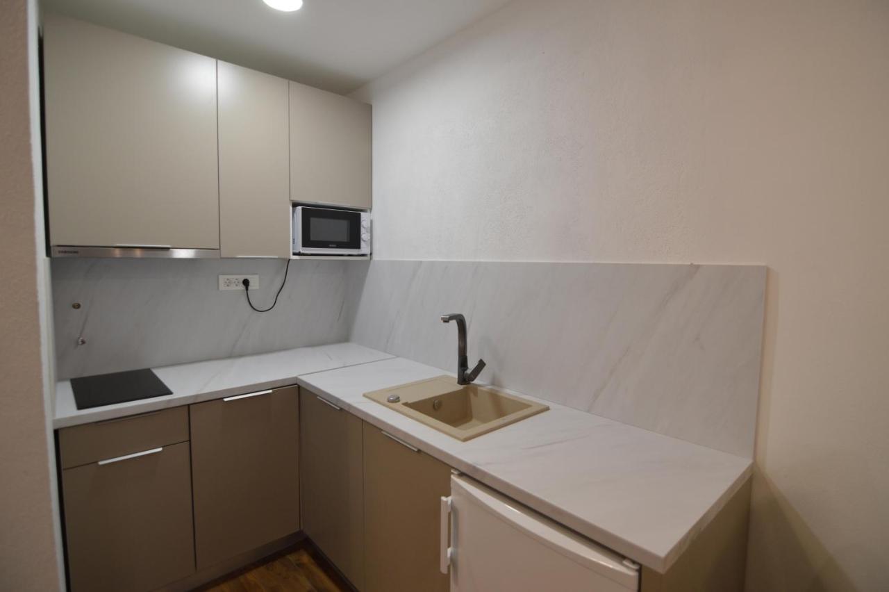 Apartments By The Sea Starigrad, Paklenica - 16421 외부 사진