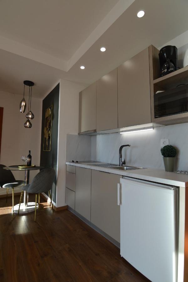 Apartments By The Sea Starigrad, Paklenica - 16421 외부 사진