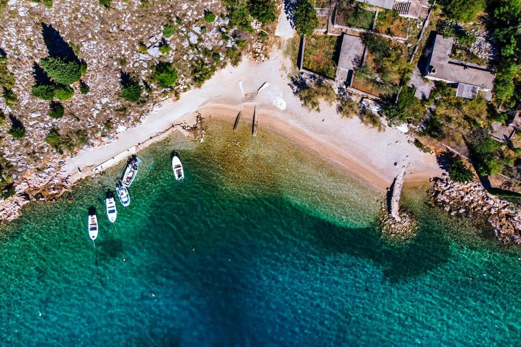 Apartments By The Sea Starigrad, Paklenica - 16421 외부 사진