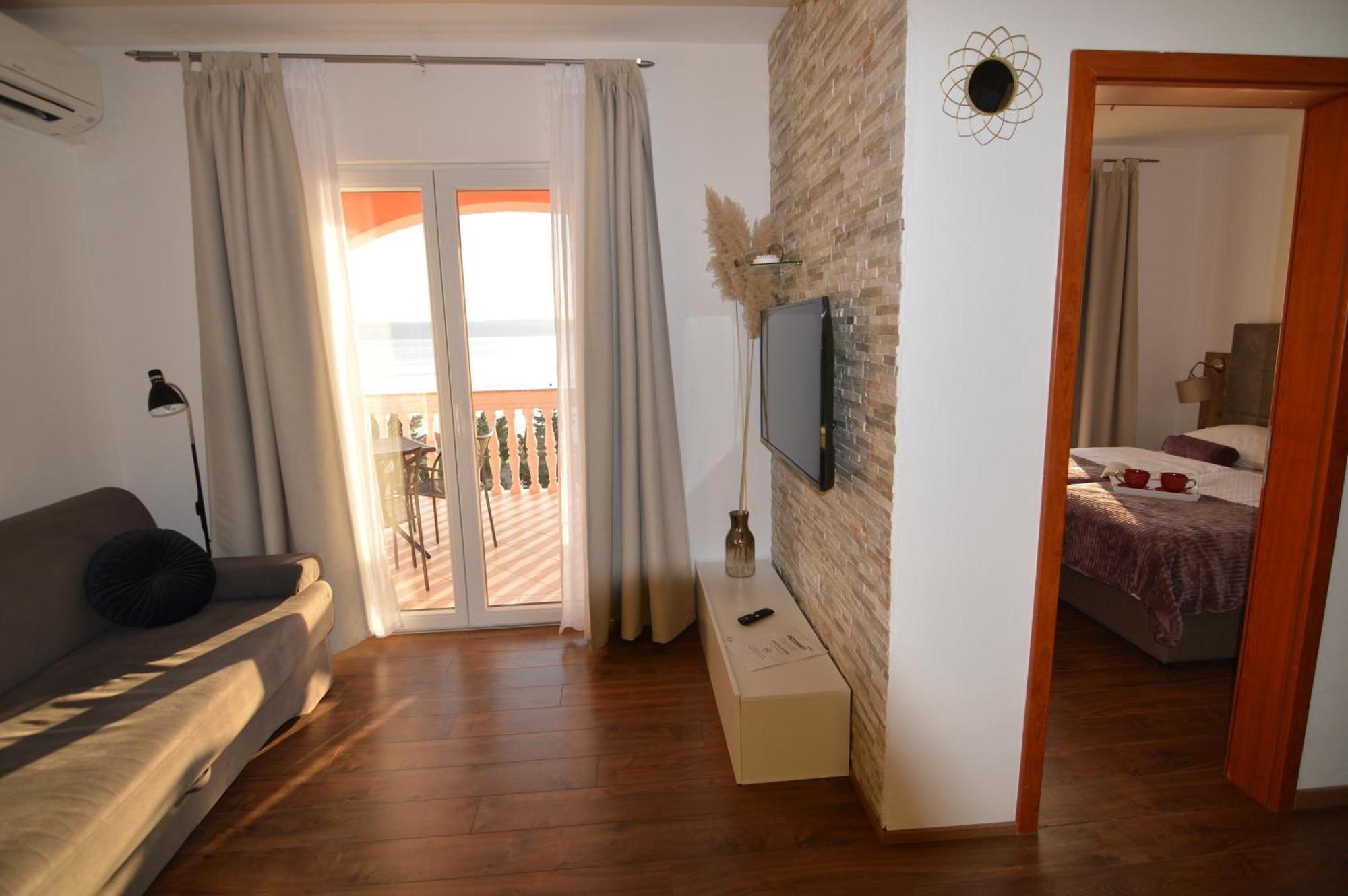 Apartments By The Sea Starigrad, Paklenica - 16421 객실 사진