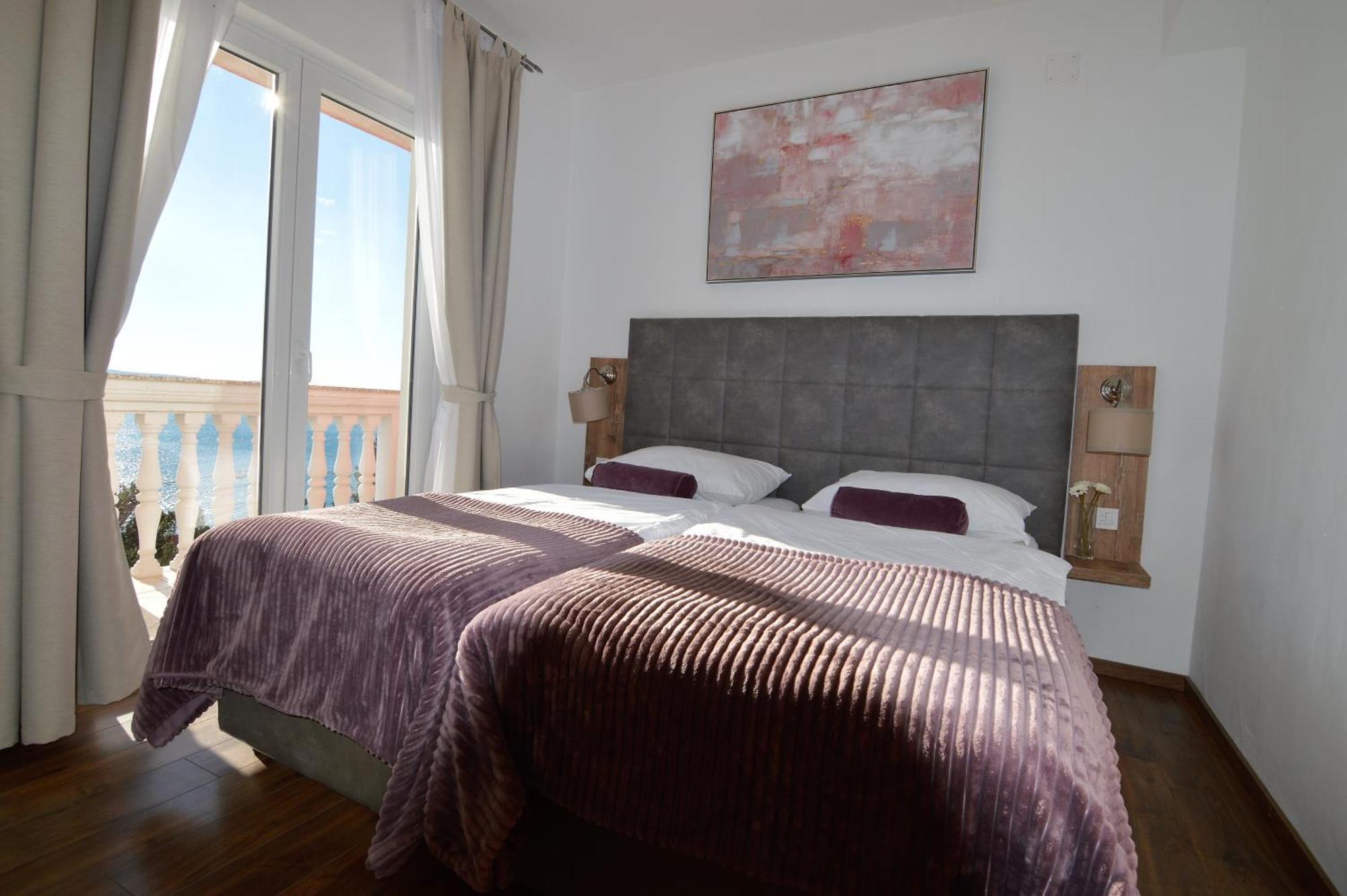 Apartments By The Sea Starigrad, Paklenica - 16421 객실 사진